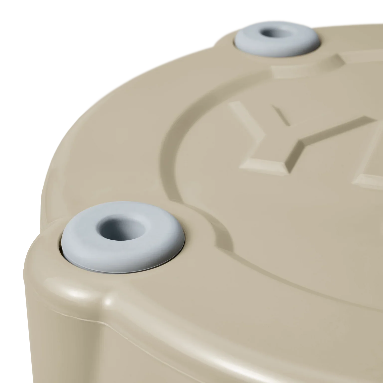 YETI Tank 45 Insulated Ice Bucket Desert Tan - Image 5
